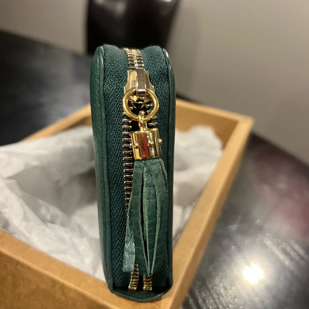 EUC Authentic Gucci Forrest Green Leather Soho Zippy Wallet with Tassel - Picture 5 of 12